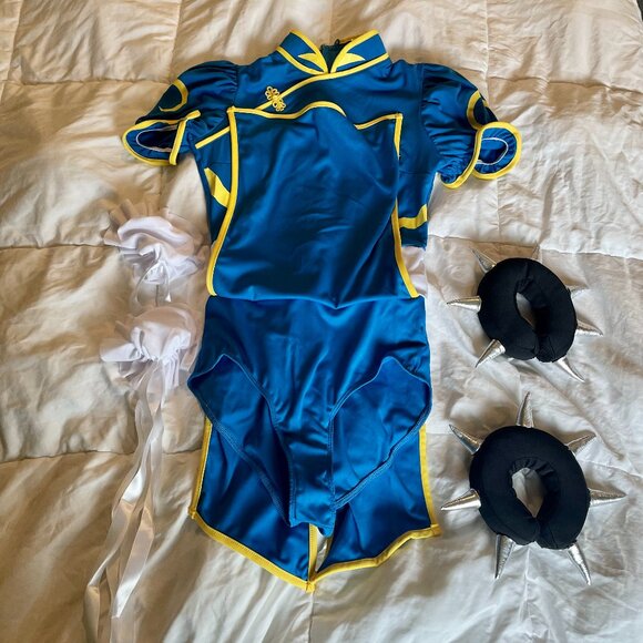 Street Fighter Chun-Li Costume - Picture 3 of 8